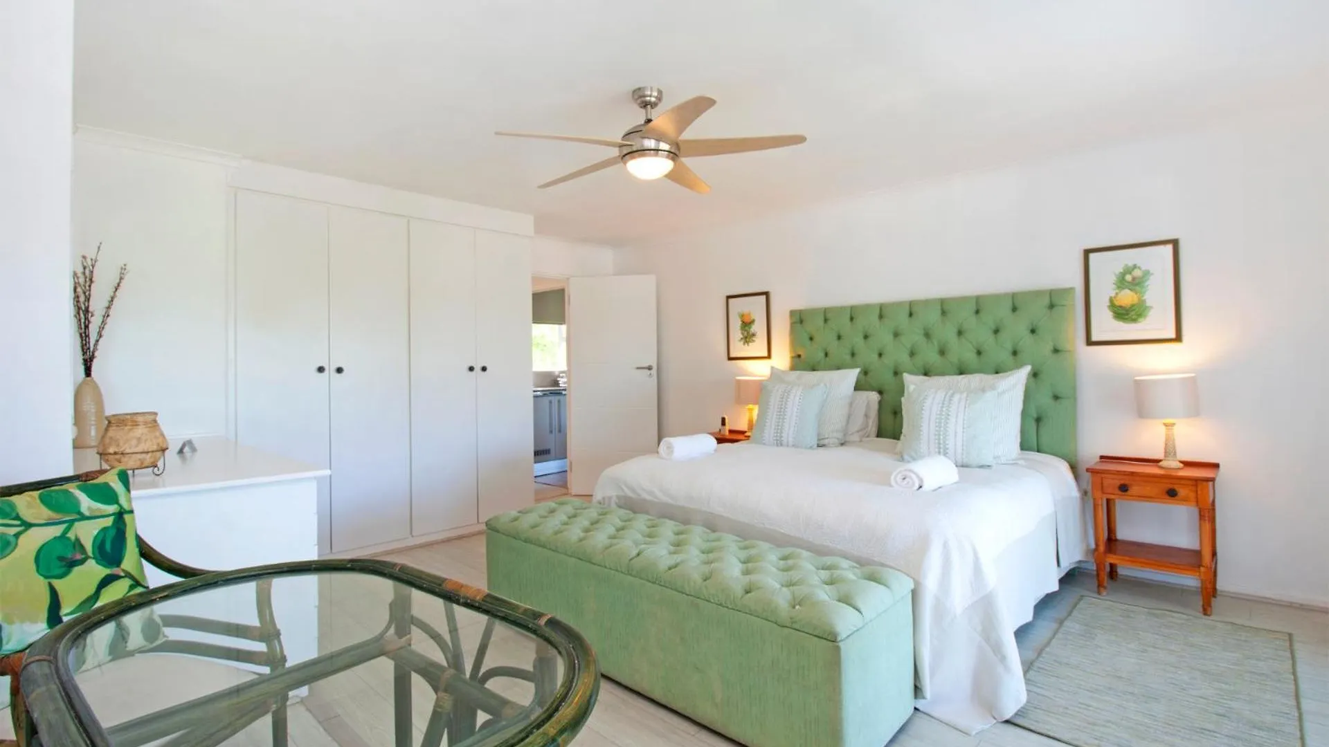 Atlantic Dream Beachfront Villa Scarborough